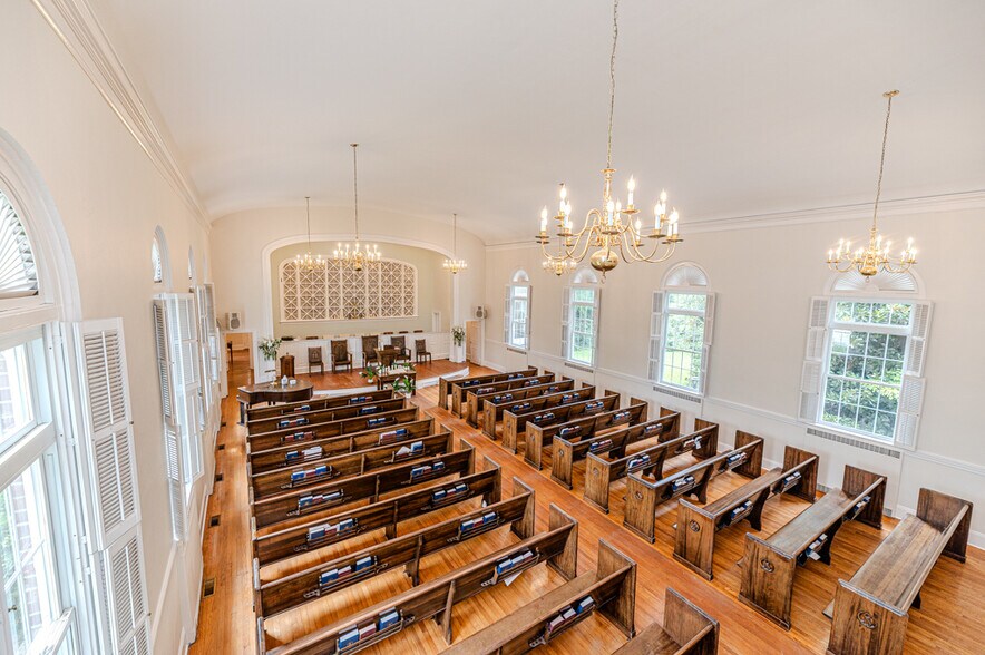 More Photos Of 211 Main st, Broadway Religious Facility For Sale