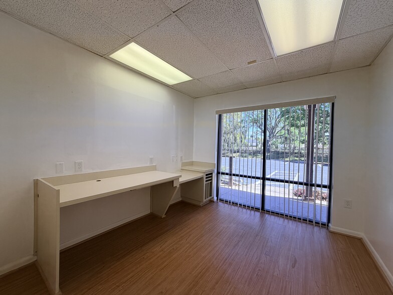 More Photos Of 6725 Cedarridge Dr, Zephyrhills Medical For Lease