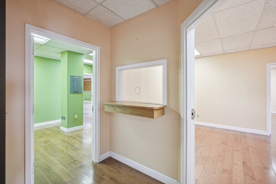 More Photos Of 200 South St, New Providence Medical For Sale