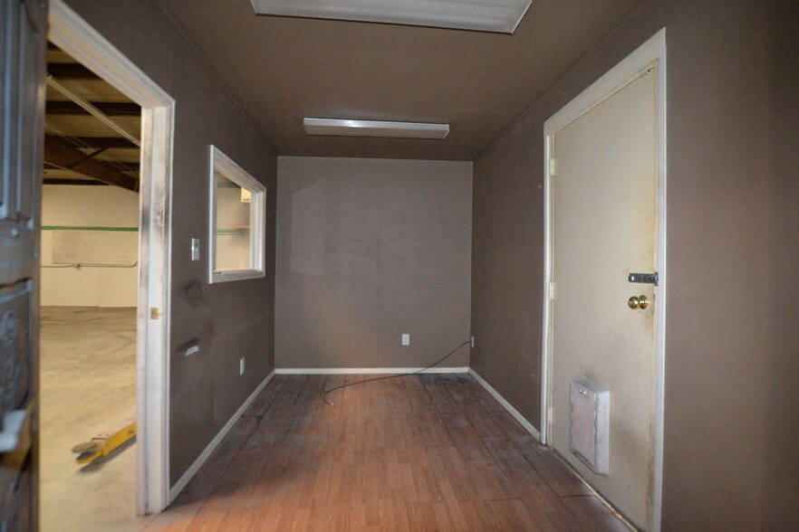 More Photos Of 714 S 8th St, Canon City Office For Sale