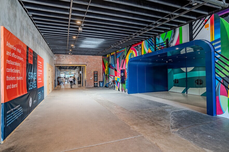 More Photos Of 2103 Lyons Ave, Houston Freestanding For Lease