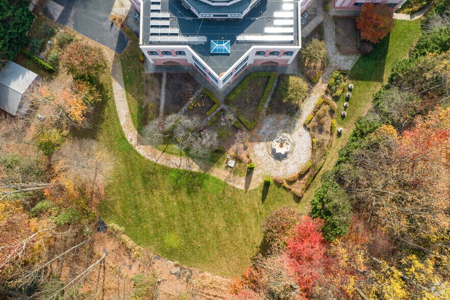 More Photos Of 11326 Leesburg Pike, Herndon Religious Facility For Sale