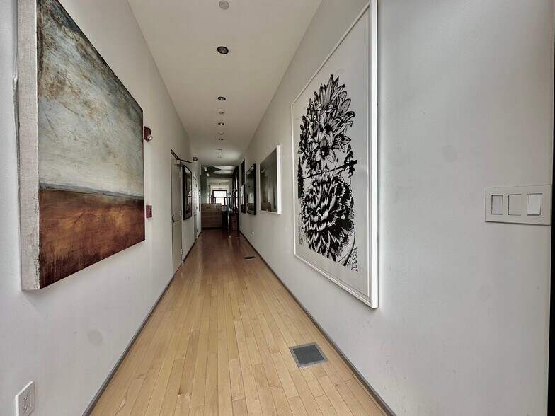 More Photos Of 12 Havemeyer Pl, Greenwich Office For Lease