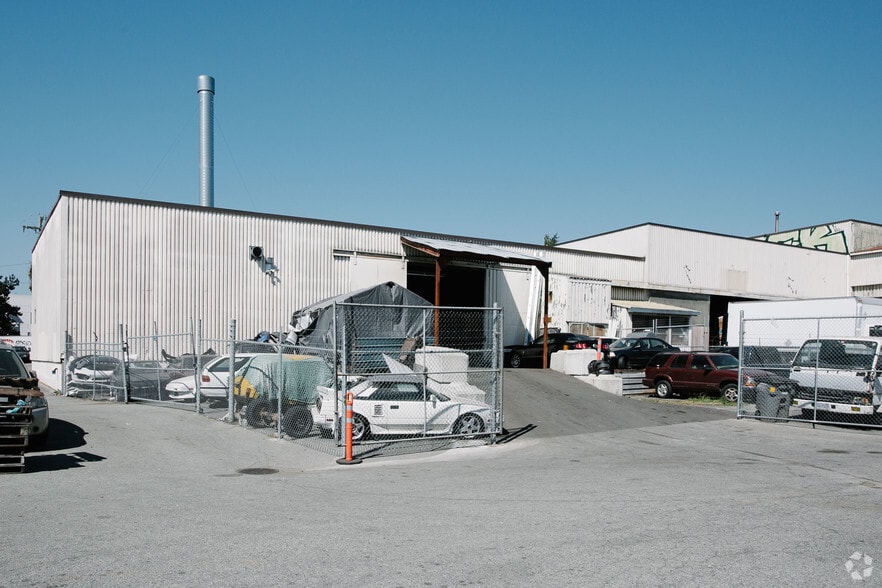 More Photos Of 8730 Ash St, Vancouver Warehouse For Lease