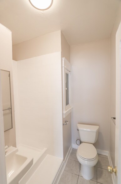More Photos Of 328 W 8th St, Long Beach Apartments For Sale