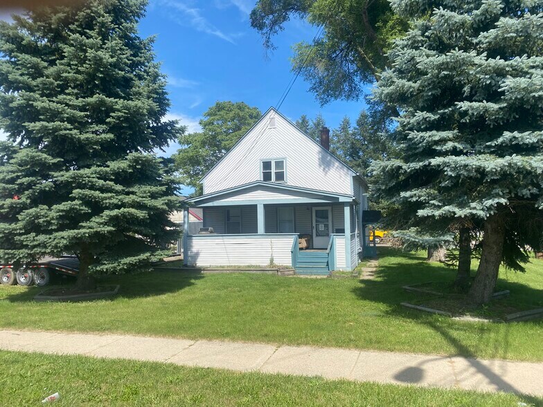 More Photos Of 49260 Van Dyke Ave, Shelby Township Warehouse For Sale