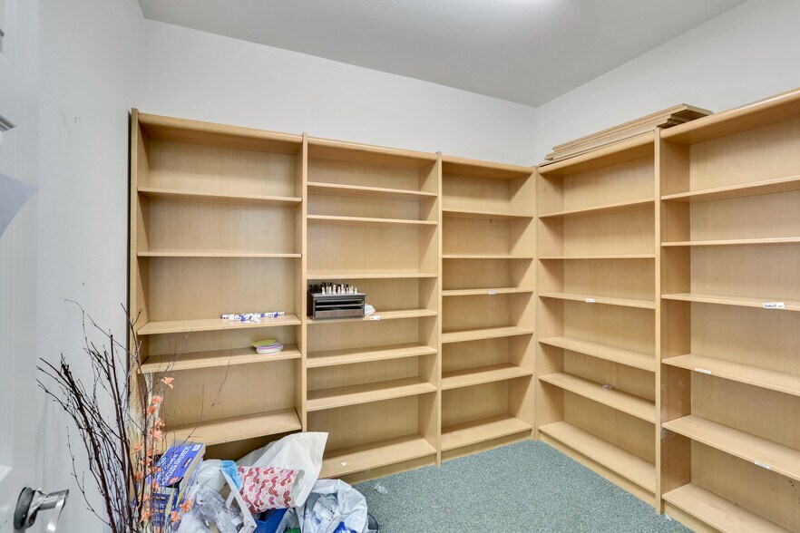 More Photos Of 4601 Huffines Blvd, Fort Worth Daycare Center For Lease