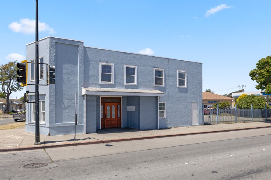 More Photos Of 13041 San Pablo Ave, San Pablo Freestanding For Lease