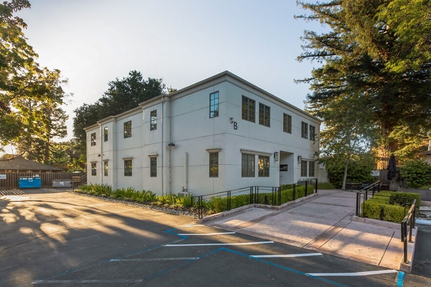 More Photos Of 120B Santa Margarita Ave, Menlo Park Office For Lease