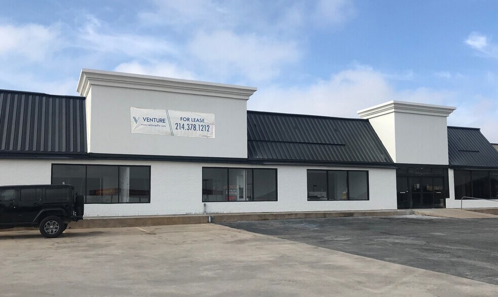 More Photos Of 444 S Highway 377, Pilot Point Storefront Retail Office For Sale