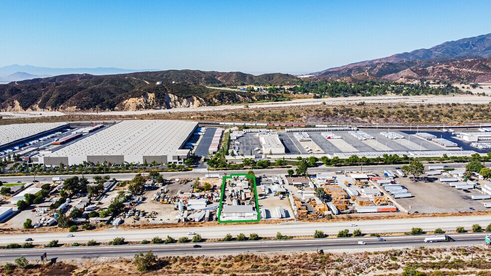 More Photos Of 18904 Cajon Blvd, San Bernardino Contractor Storage Yard For Sale