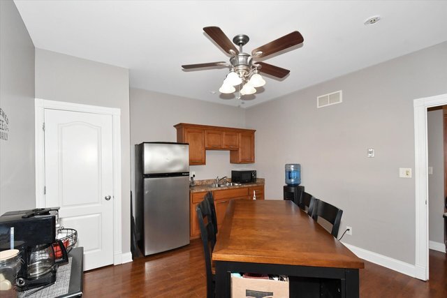 More Photos Of 111 N Lincoln St, Braidwood Storefront Retail Office For Sale