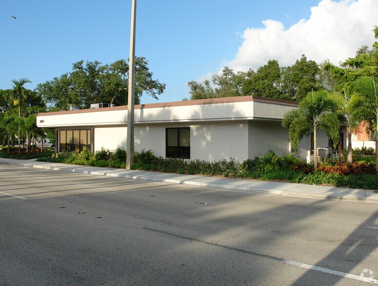 More Photos Of 1601 S Federal Hwy, Fort Lauderdale Bank For Lease
