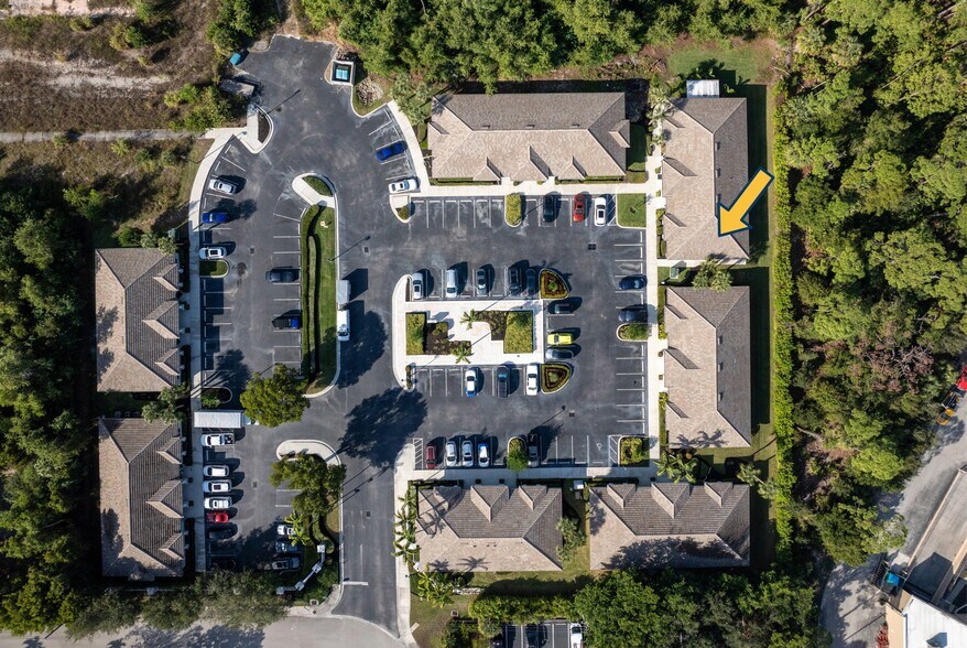More Photos Of 13730 Cypress Terrace Cir, Fort Myers Medical For Sale