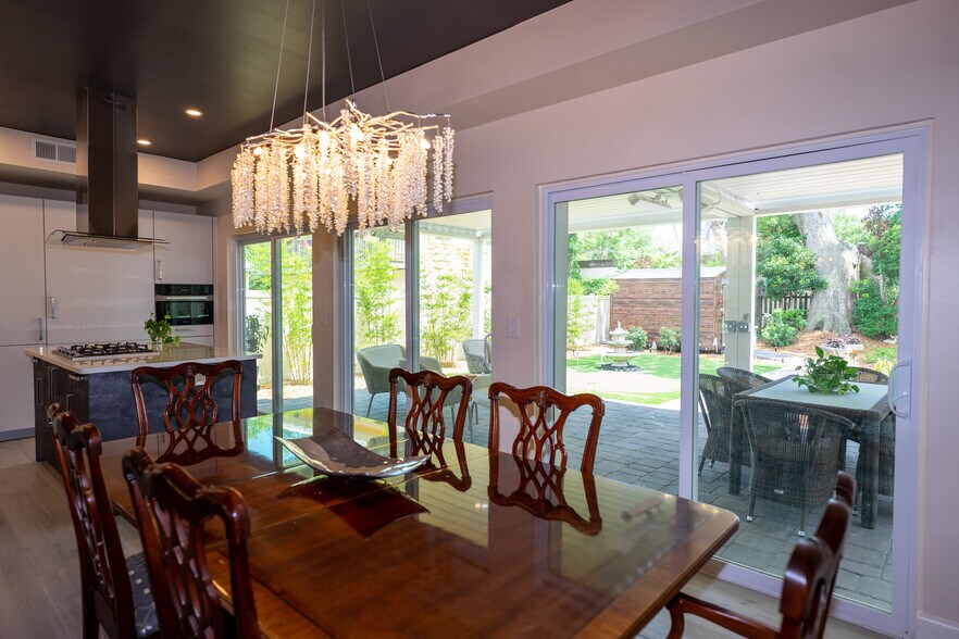 More Photos Of 33 Old Mission Ave, Saint Augustine Specialty For Sale