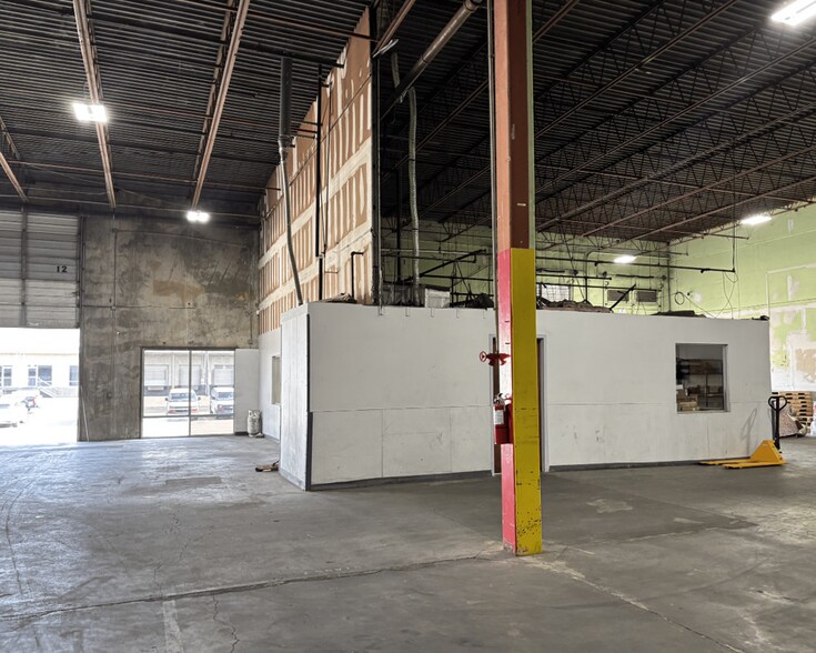 More Photos Of 4701-4775 Distribution Dr, Tampa Distribution For Lease