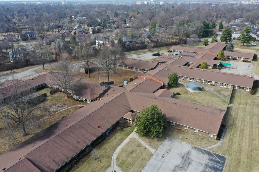 Primary Photo Of 4604 Lowe Rd, Louisville Rehabilitation Center For Sale