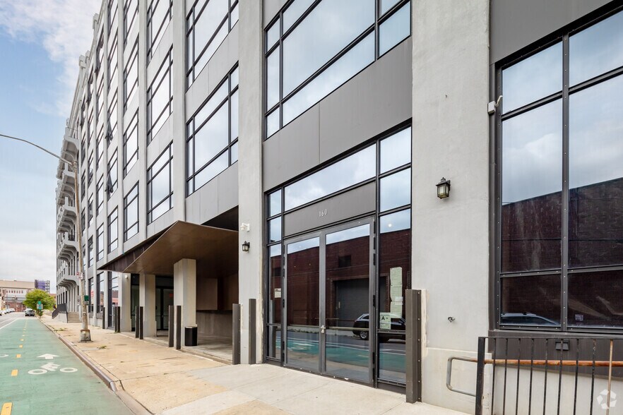 More Photos Of 160 Imlay St, Brooklyn Apartments For Sale