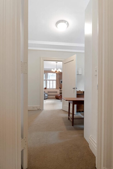 More Photos Of 910 Park Ave, New York Apartments For Sale