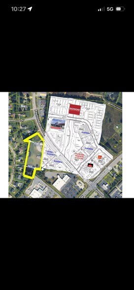 More Photos Of 2904 US 31 W, White House General Retail For Lease
