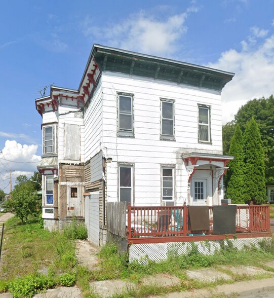 More Photos Of , Amsterdam Multifamily For Sale