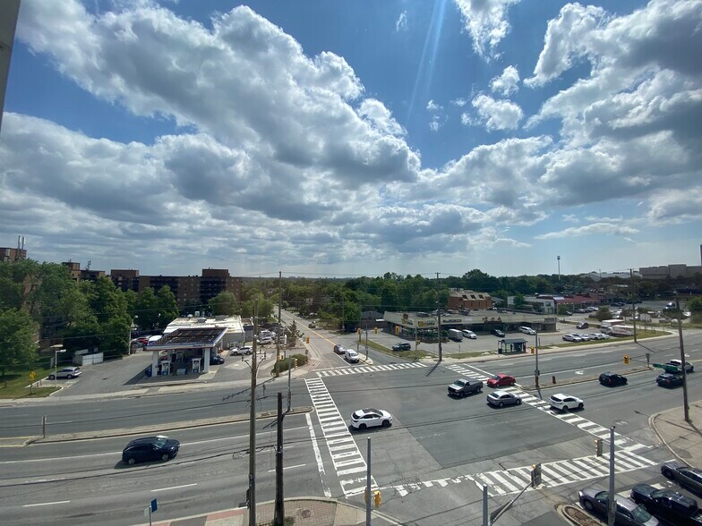 More Photos Of 7368 Yonge St, Vaughan Office For Sale