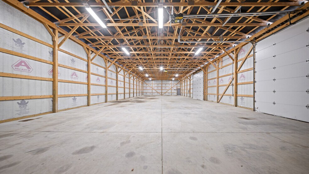 More Photos Of 1600 Toledo Rd, Norwalk Light Distribution For Lease