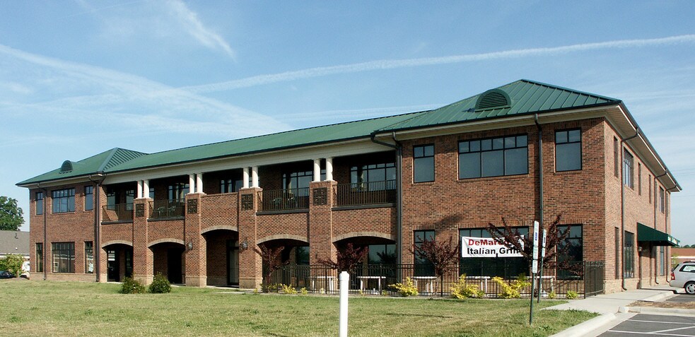 More Photos Of 1741 Gold Hill Rd, Fort Mill General Retail For Lease