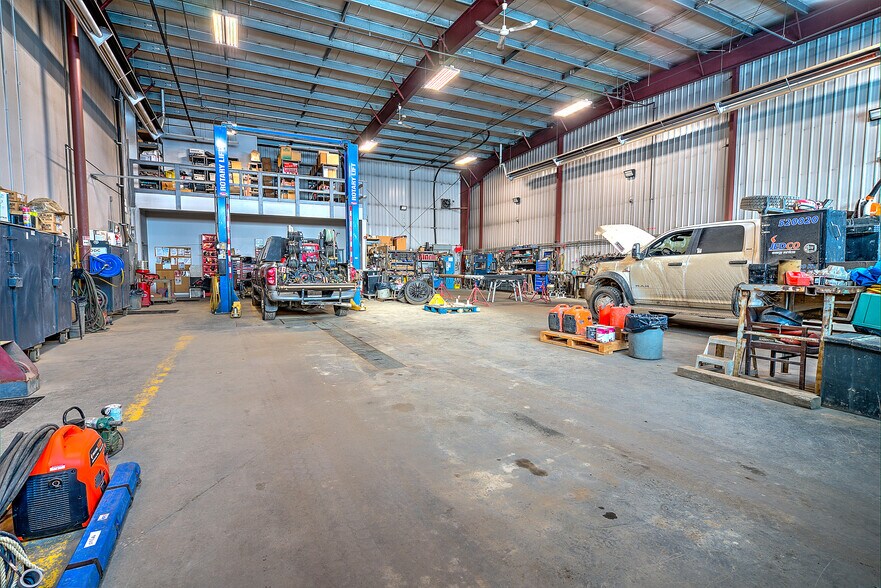More Photos Of 135 & 141 Clearmile Avenue, Red Deer County Industrial For Sale