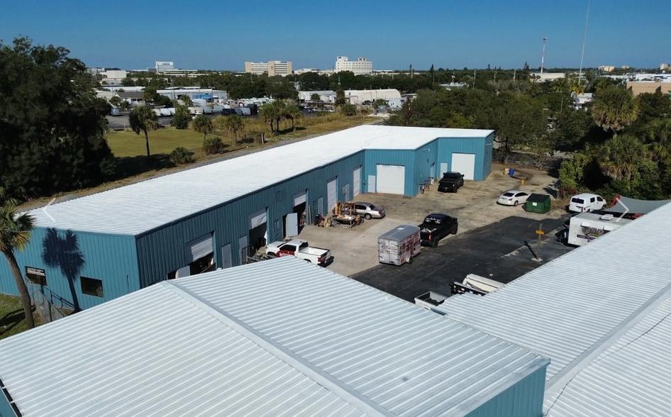 More Photos Of 820 E Fee Ave, Melbourne Warehouse For Lease