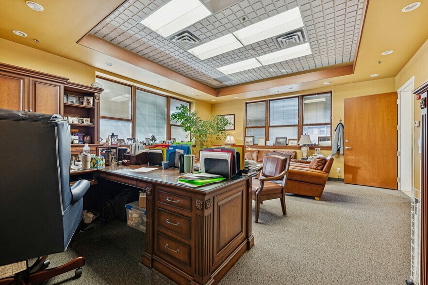 More Photos Of 1910 Main Ave, Durango Office For Sale