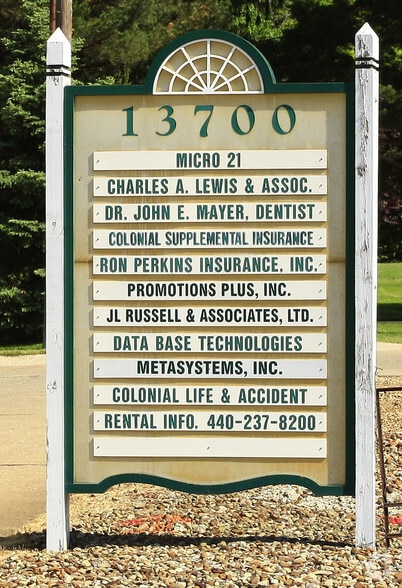 More Photos Of 13700 State Rd, North Royalton Medical For Lease