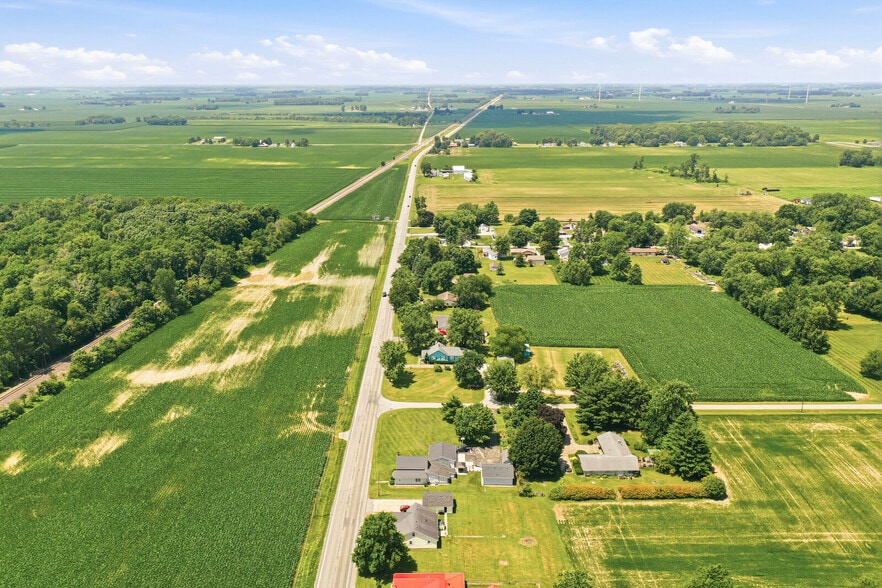 More Photos Of 7874 E State Road 28, Elwood Flex For Sale