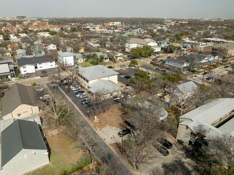More Photos Of 3301 Kings Ln, Austin Land For Sale