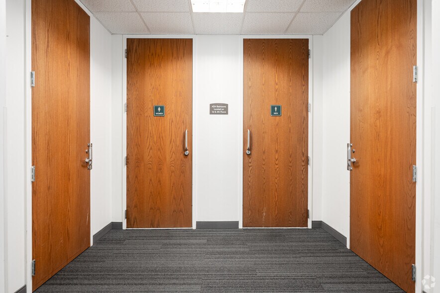 More Photos Of 7501 Boulder View Dr, North Chesterfield Unknown For Lease