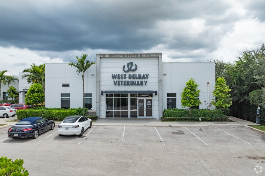 More Photos Of 15065 S State Road 7, Delray Beach General Retail For Lease