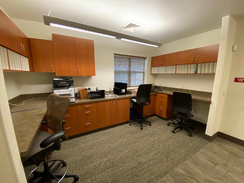 More Photos Of 1880 W Judith Ln, Boise Office For Lease