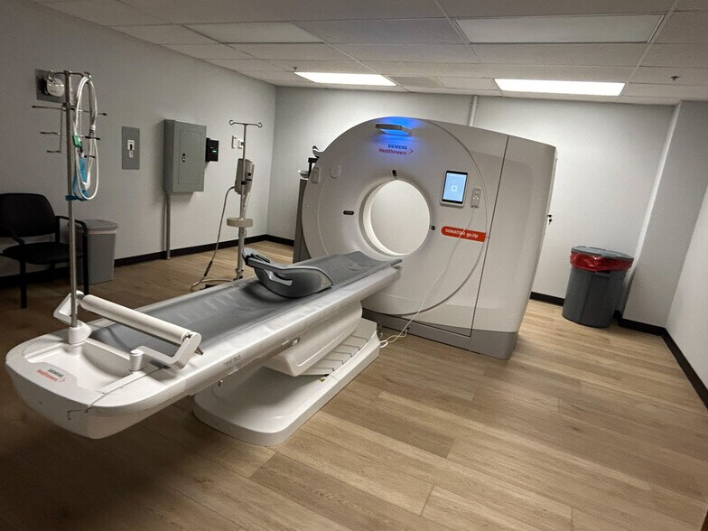 More Photos Of 5448 N White Mountain Blvd, Lakeside Medical For Lease