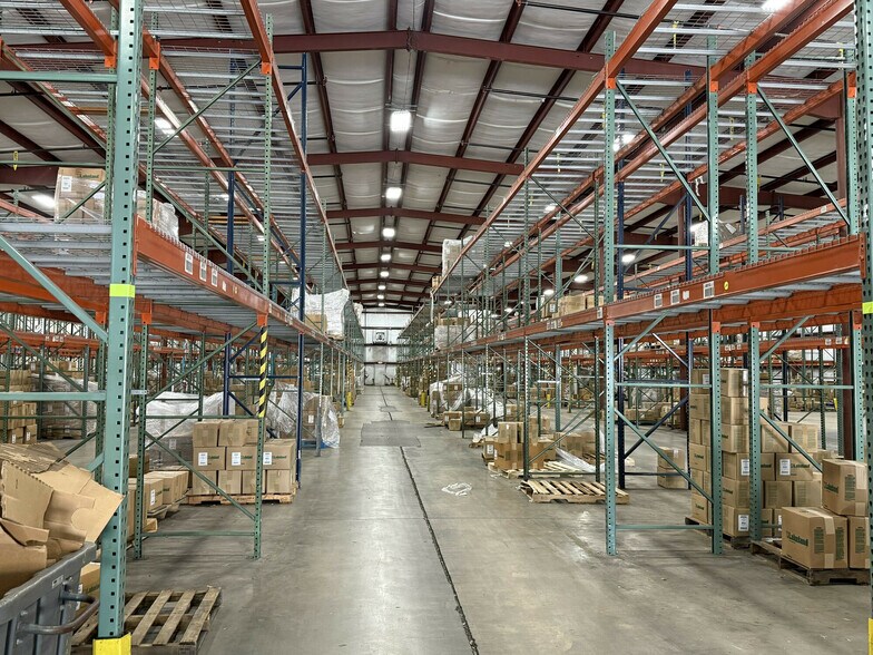 More Photos Of 201 Pride Ln, Decatur Unknown For Lease