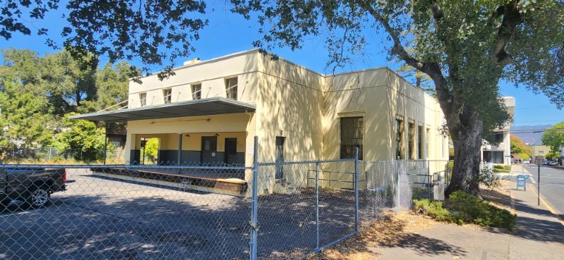 Primary Photo Of 224 N Oak St, Ukiah Office Residential For Lease