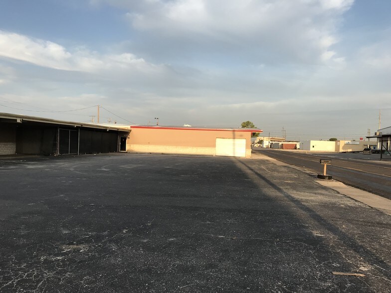 More Photos Of 1720 E 7th St, Odessa Industrial For Lease