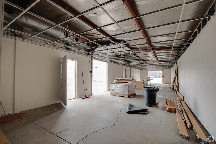 More Photos Of 1112-1320 NW 7th St, Rochester Unknown For Sale