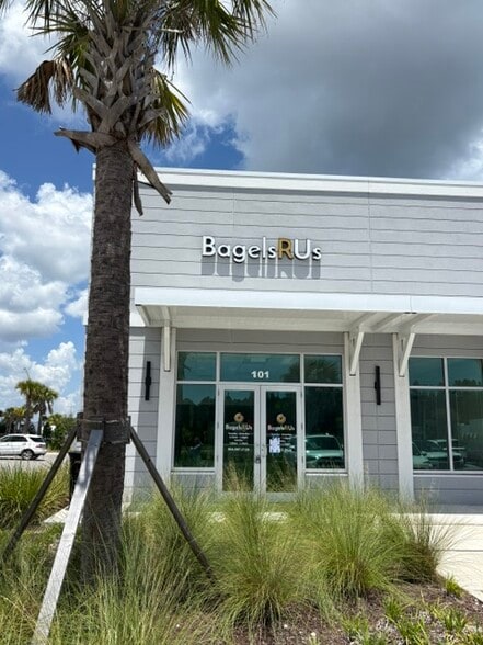 More Photos Of 145 Beachwalk Shore Dr, Saint Johns Freestanding For Lease