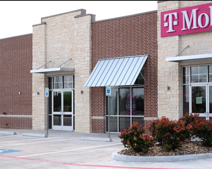 Primary Photo Of 1702 Central Texas Expy, Lampasas General Retail For Lease