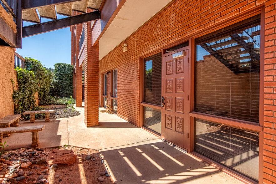 More Photos Of 1785 W Highway 89A, Sedona Medical For Lease