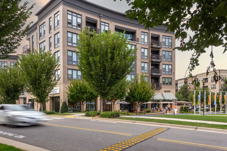 More Photos Of 3700 Glenwood Ave, Raleigh Unknown For Lease