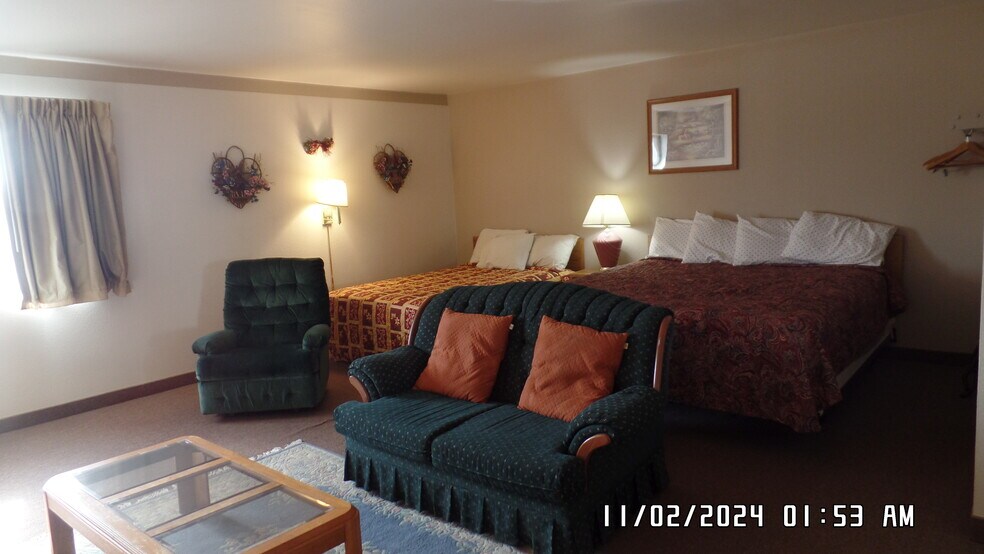 More Photos Of 2100 Fay St, Burlington Hotel For Sale