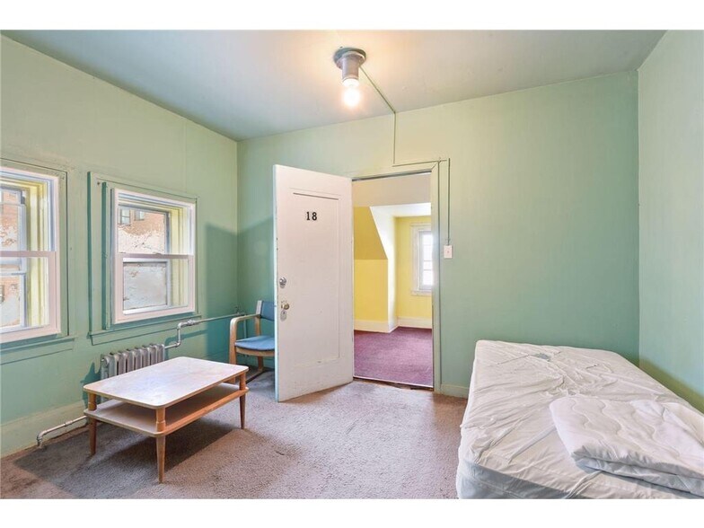More Photos Of 2110 1st Ave S, Minneapolis Apartments For Sale