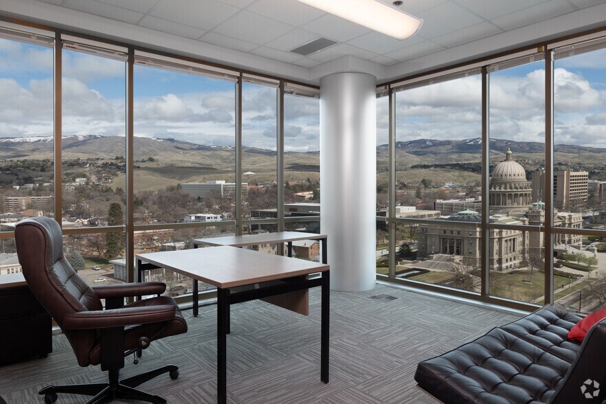 More Photos Of 950 W Bannock St, Boise Coworking Space