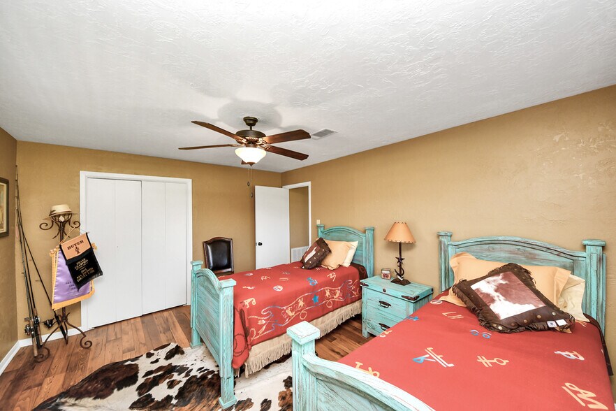More Photos Of 16076 Highway 105, Cleveland Land For Sale